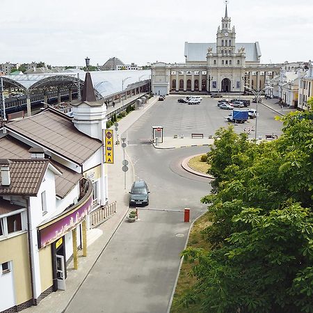 Hostel Brest-Litovsk В Центре - Заселение 24Х7 Ngoại thất bức ảnh