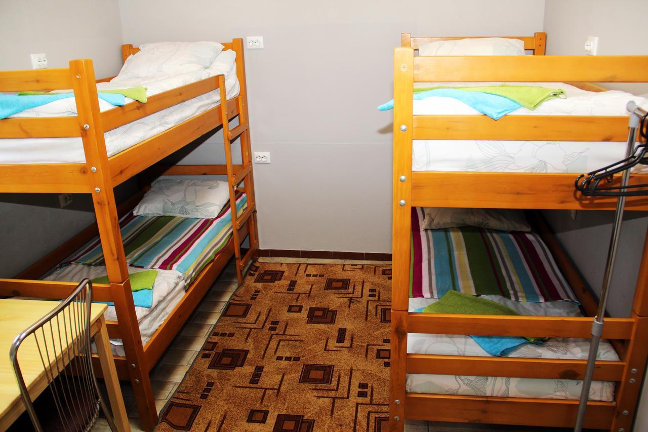 Hostel Brest-Litovsk В Центре - Заселение 24Х7 Ngoại thất bức ảnh