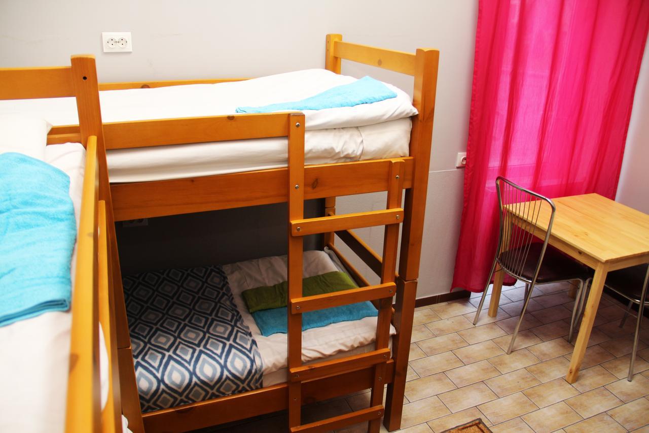 Hostel Brest-Litovsk В Центре - Заселение 24Х7 Ngoại thất bức ảnh